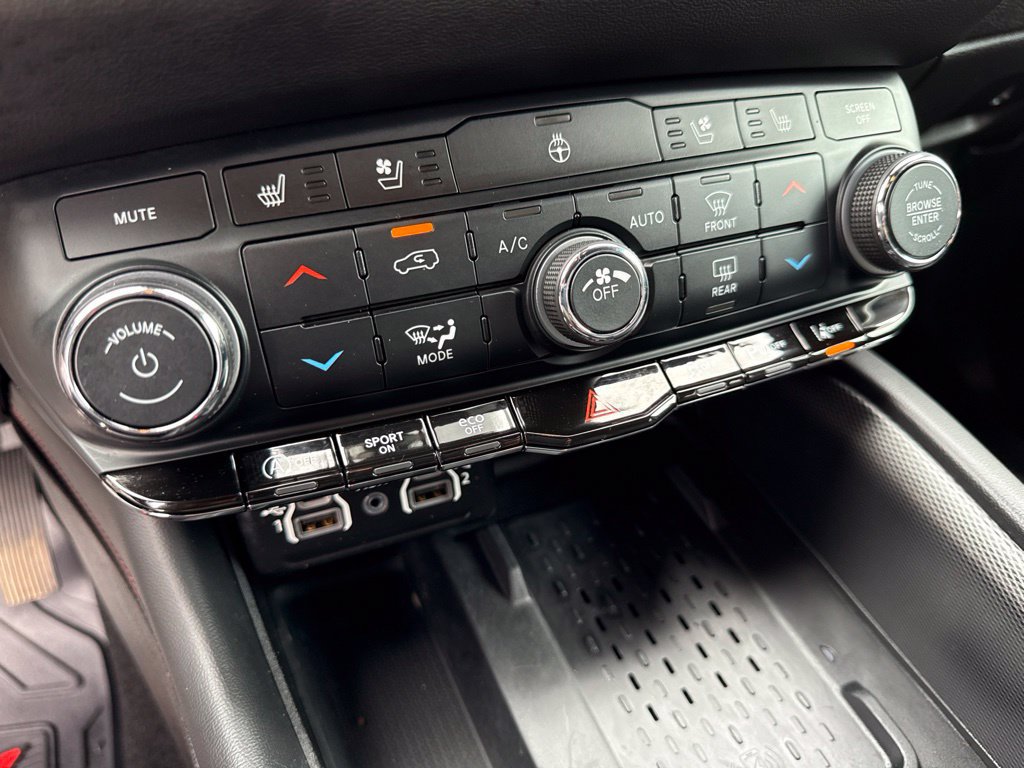 Used 2026 Dodge Durango GT AWD/4WD image 34