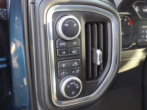 Used 2019 GMC Sierra 1500 Elevation w/ Elevation Value Package image 17