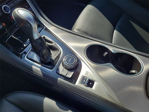 Used 2015 INFINITI Q50 Premium image 12