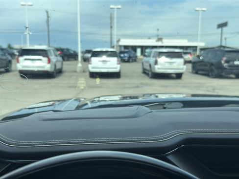 Used 2024 GMC Sierra 1500 Denali Ultimate AWD/4WD image 20