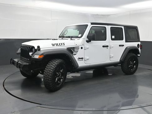 Used 2022 Jeep Wrangler Unlimited Sport AWD/4WD image 18