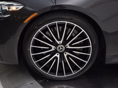 Certified 2022 Mercedes-Benz S 500 4MATIC image 12