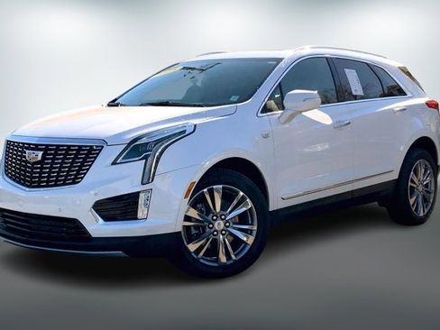 Used 2025 Cadillac XT5 Premium Luxury image 12