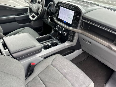Used 2024 Ford F150 XLT w/ Mobile Office Package image 18