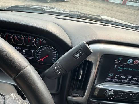 Used 2019 Chevrolet Silverado 1500 LT w/ All Star Edition AWD/4WD image 12