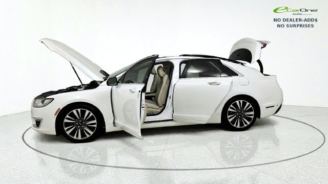 Used 2018 Lincoln MKZ Reserve w/ Technology Package FWD image 15