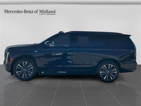 Used 2026 Cadillac Escalade Sport w/ Touring Package image 4