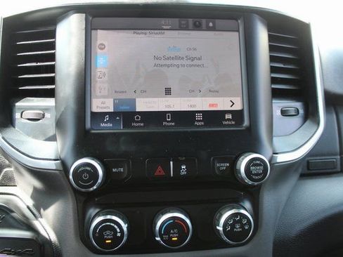 Used 2023 RAM 2500 Big Horn w/ Level 1 Equipment Group image 14