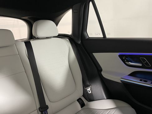 New 2026 Mercedes-Benz GLC 300 image 15