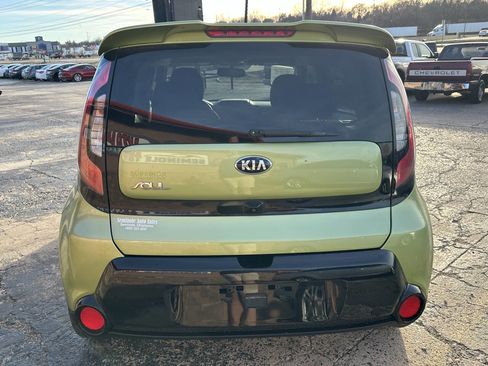 Used 2016 Kia Soul + image 8