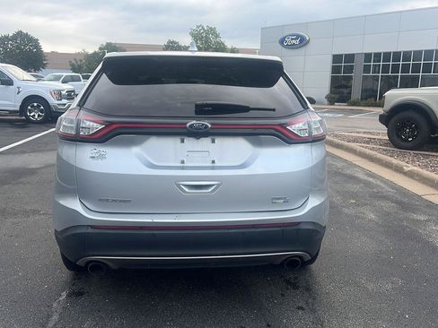 Used 2018 Ford Edge SEL w/ Equipment Group 201A AWD/4WD image 7