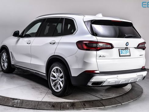 Used 2021 BMW X5 xDrive40i image 4