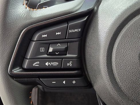 Certified 2025 Subaru Crosstrek 2.5i Limited w/ Crosstrek Mirror Package image 28