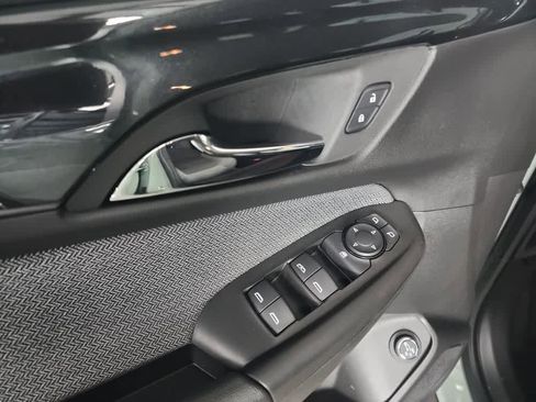 Used 2025 Chevrolet TrailBlazer LT w/ Convenience Package image 19