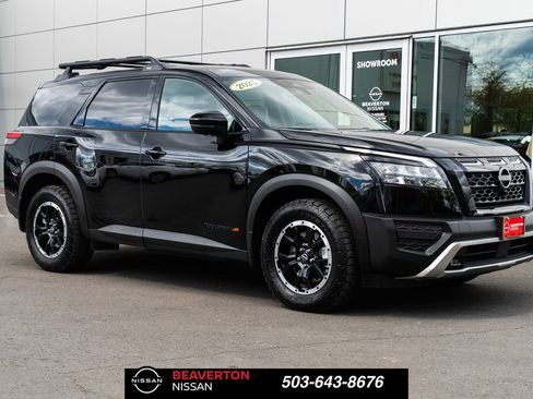 Used 2025 Nissan Pathfinder Rock Creek AWD/4WD image 1