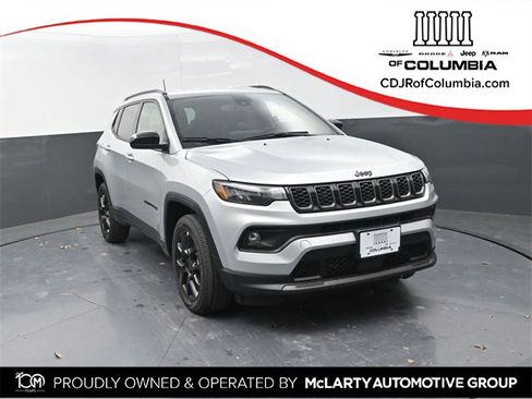 New 2026 Jeep Compass Latitude image 1
