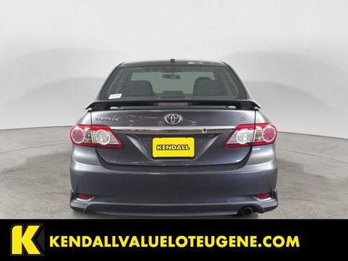 Used 2013 Toyota Corolla S w/ Premium Pkg FWD image 4