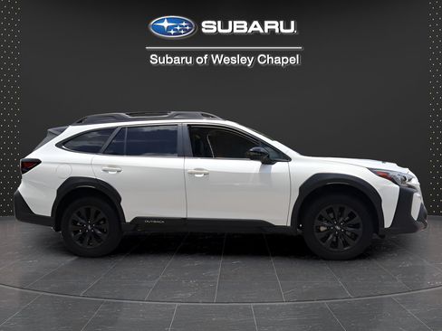 Used 2025 Subaru Outback Onyx Edition w/ Popular Package #2 AWD/4WD image 8