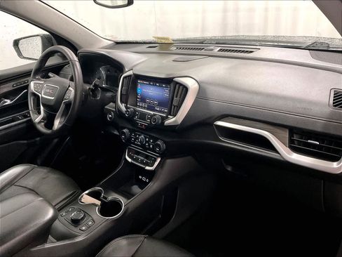 Used 2022 GMC Terrain SLT w/ Infotainment Package II image 14