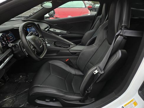 Used 2022 Chevrolet Corvette Stingray Coupe w/ 1LT image 14