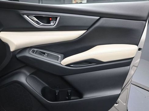 Used 2019 Subaru Ascent Limited image 30