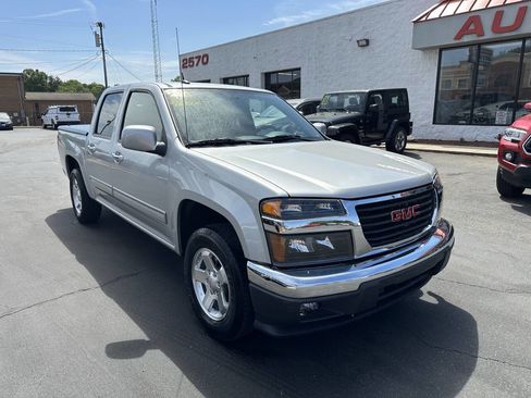 Used 2010 GMC Canyon SLE RWD image 3