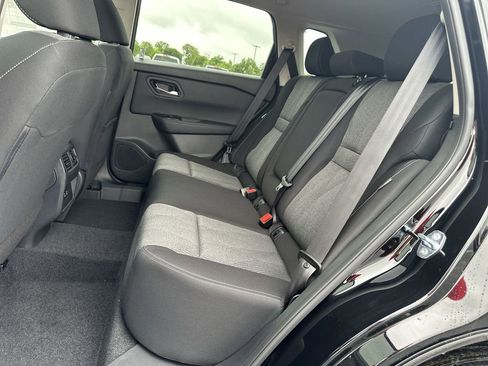 New 2026 Nissan Rogue SV w/ Cold Weather Package AWD/4WD image 27