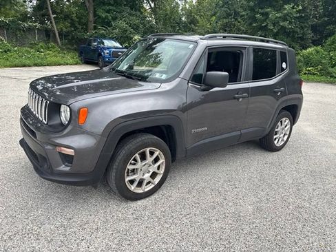 Used 2021 Jeep Renegade Sport w/ Sport Appearance Group AWD/4WD image 22