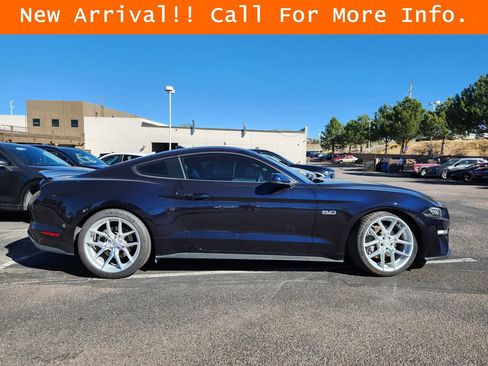 Used 2021 Ford Mustang GT Premium w/ Equipment Group 401A image 6