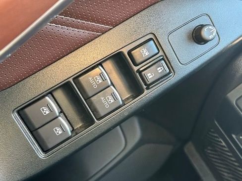 Used 2017 Subaru Forester 2.0XT Touring image 19