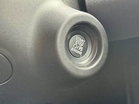 New 2026 RAM ProMaster 2500 w/ Quick Order Package 22G SLT image 20