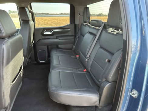 Used 2024 GMC Sierra 1500 SLT image 22