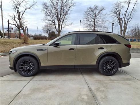 Certified 2025 MAZDA CX-70 3.3 Turbo w/ Premium Package image 3