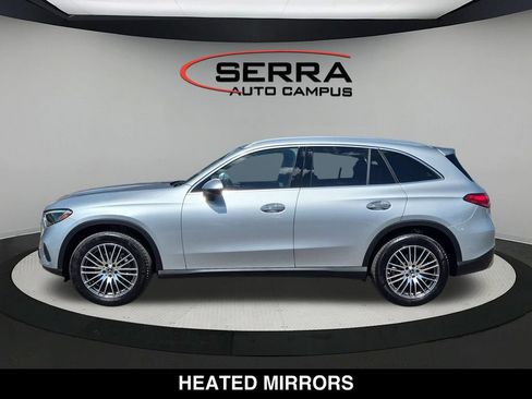 Used 2024 Mercedes-Benz GLC 300 4MATIC image 3