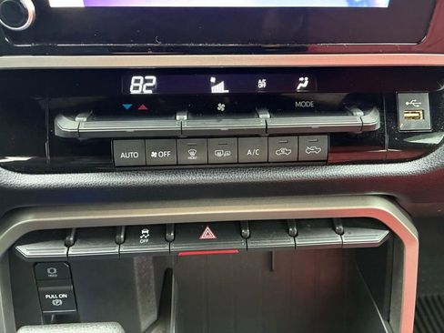 Used 2025 Toyota Tundra SR5 image 29