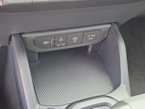 New 2025 Kia K4 LXS image 27