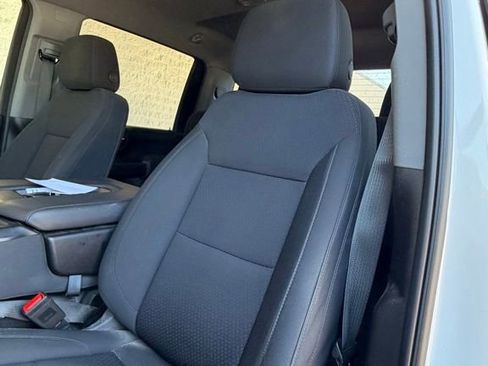 Certified 2024 GMC Sierra 2500 Pro AWD/4WD image 2