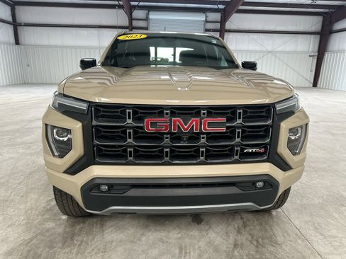 Used 2023 GMC Canyon AT4 w/ AT4 Premium Package image 8
