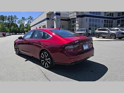 Used 2023 Honda Accord Touring image 21
