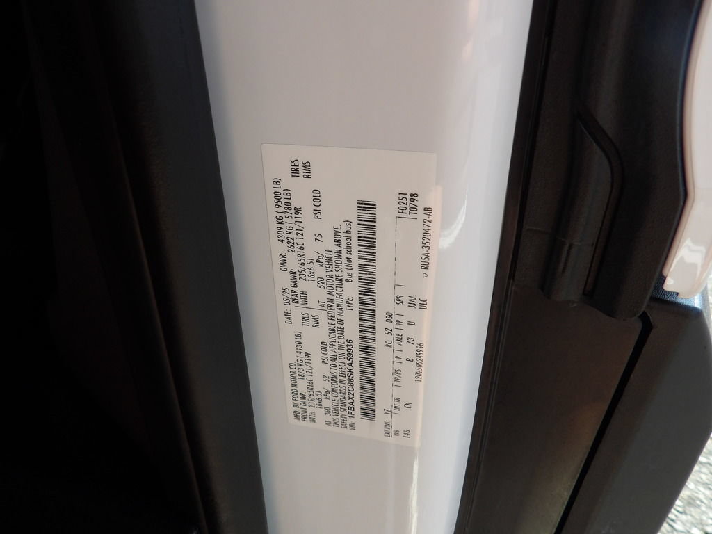 Used 2025 Ford Transit 350 XLT RWD image 59