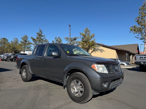 Used 2011 Nissan Frontier PRO-4X image 1