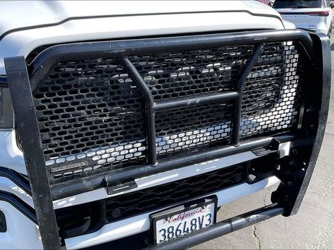 Used 2023 RAM 2500 Big Horn w/ Night Edition AWD/4WD image 30