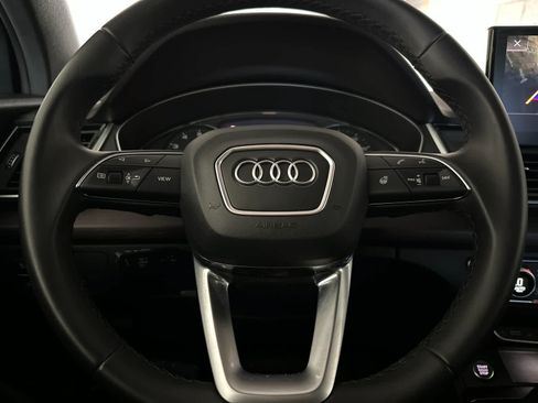 Used 2023 Audi Q5 2.0T Premium w/ Convenience Package AWD/4WD image 23