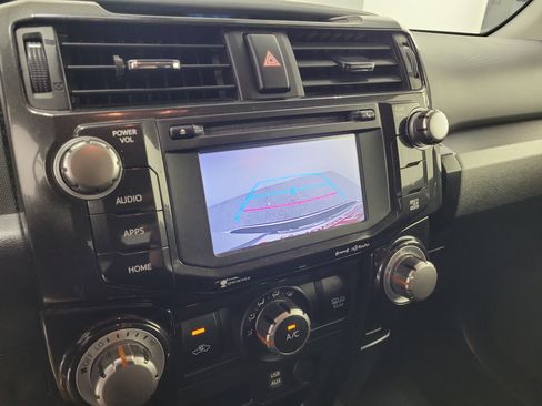 Used 2018 Toyota 4Runner TRD Pro AWD/4WD image 28