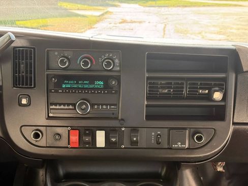 Used 2023 GMC Savana 3500 w/ Shuttle Bus Package RWD image 13