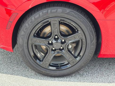 Used 2022 Chevrolet Camaro LT RWD image 15