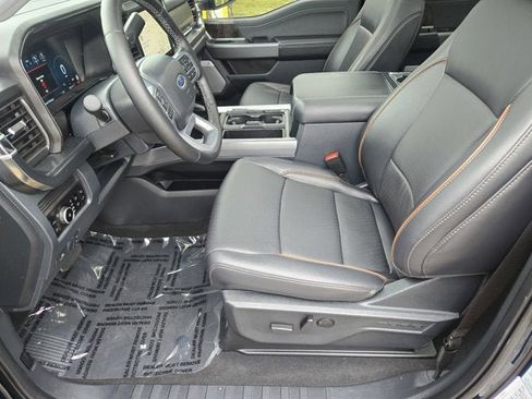 Used 2025 Ford F250 Lariat w/ Lariat Ultimate Package image 21