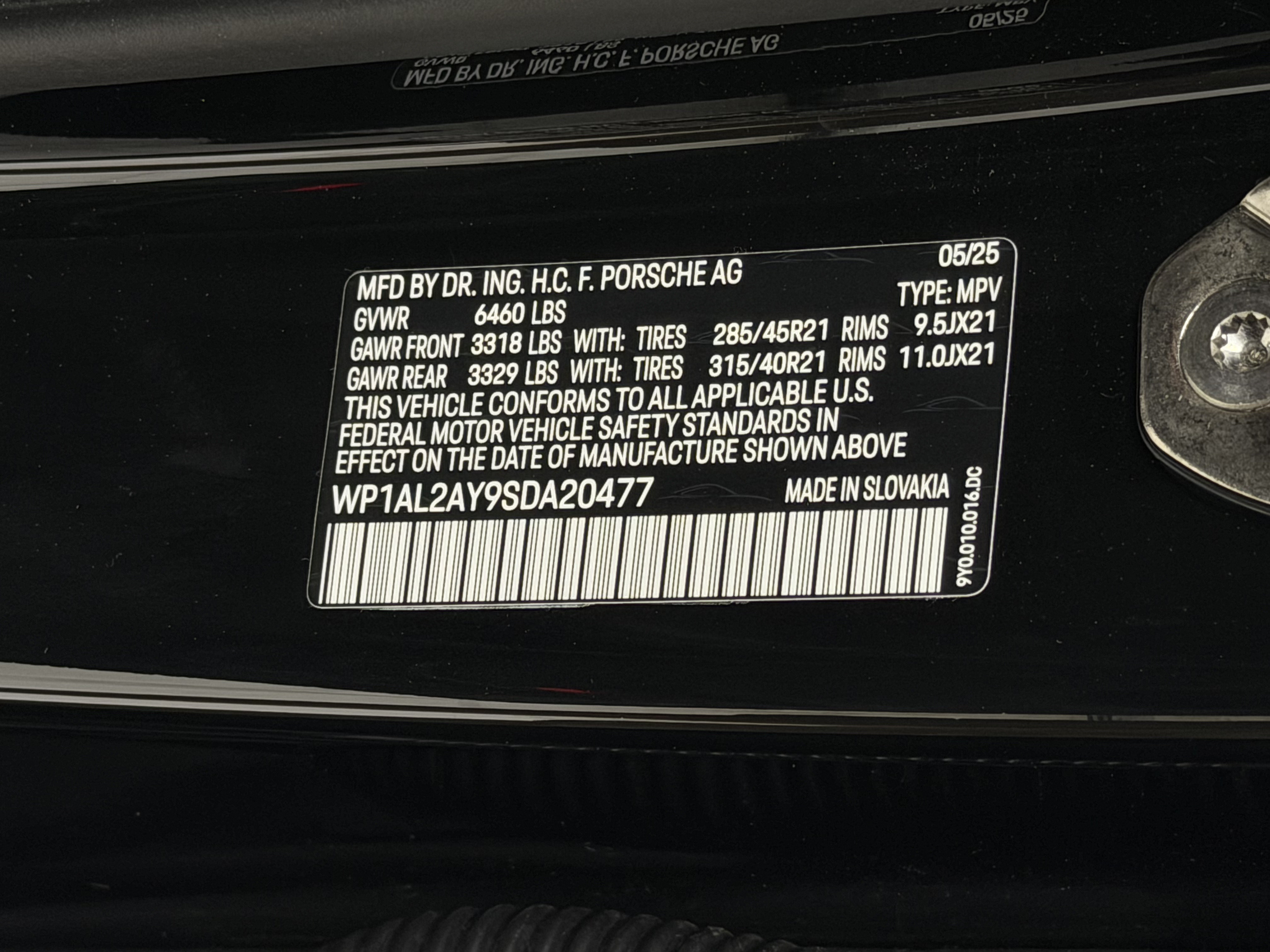 Used 2025 Porsche Cayenne S AWD/4WD image 60