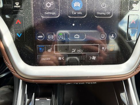 Used 2024 Subaru Outback Touring image 23