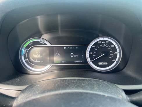 Used 2017 Kia Niro FWD image 27